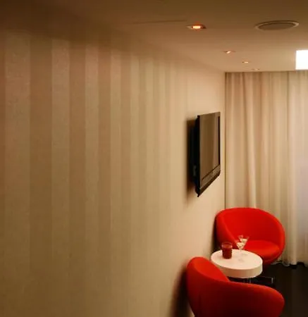 موتيل Flamingo Perafita