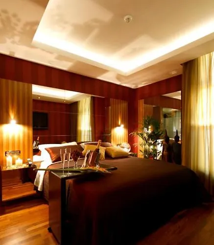 Flamingo Μοτέλ *